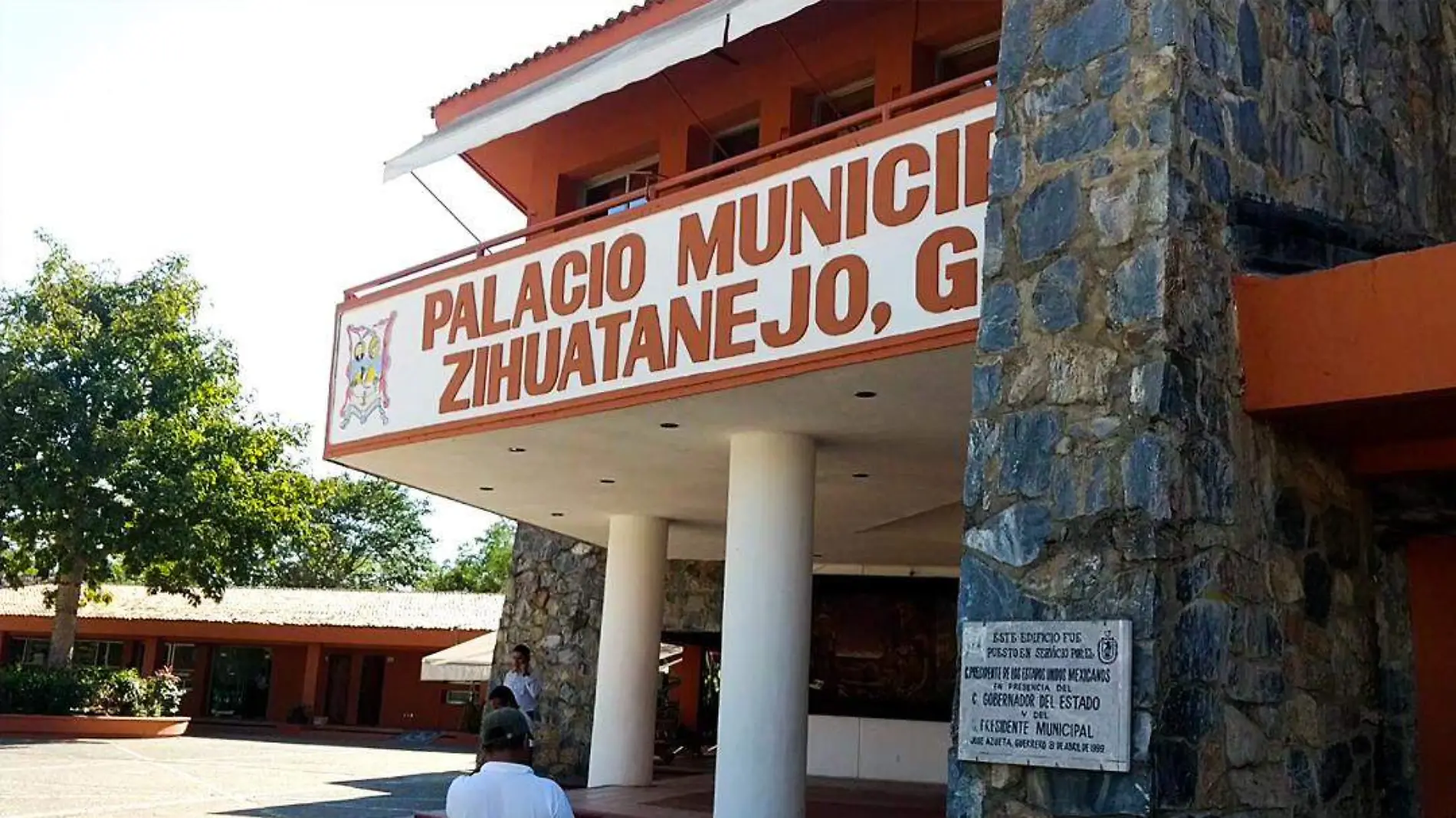 palacio municipal zihuatanejo